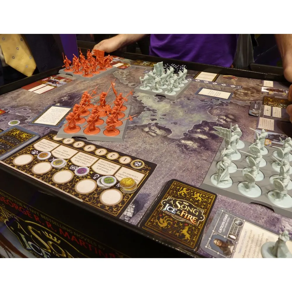 A Song Of Ice And Fire - Stark vs Lannister Starter Set