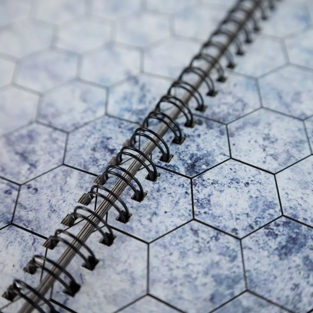A4 RPG Book - hexová mřížka (+ popisovač a hadřík)