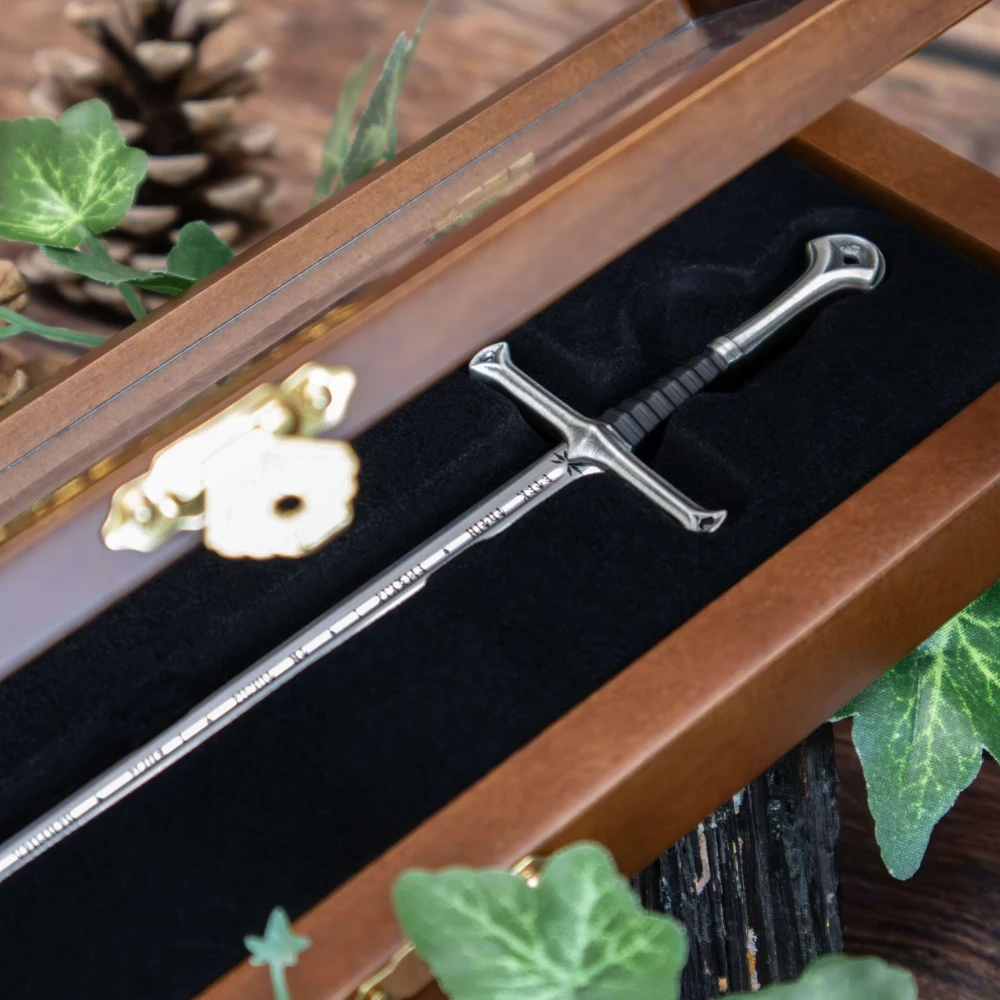 Aragornov Anduril - otvárač listov
