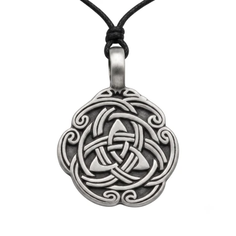 Cínový náhrdelník Triquetra