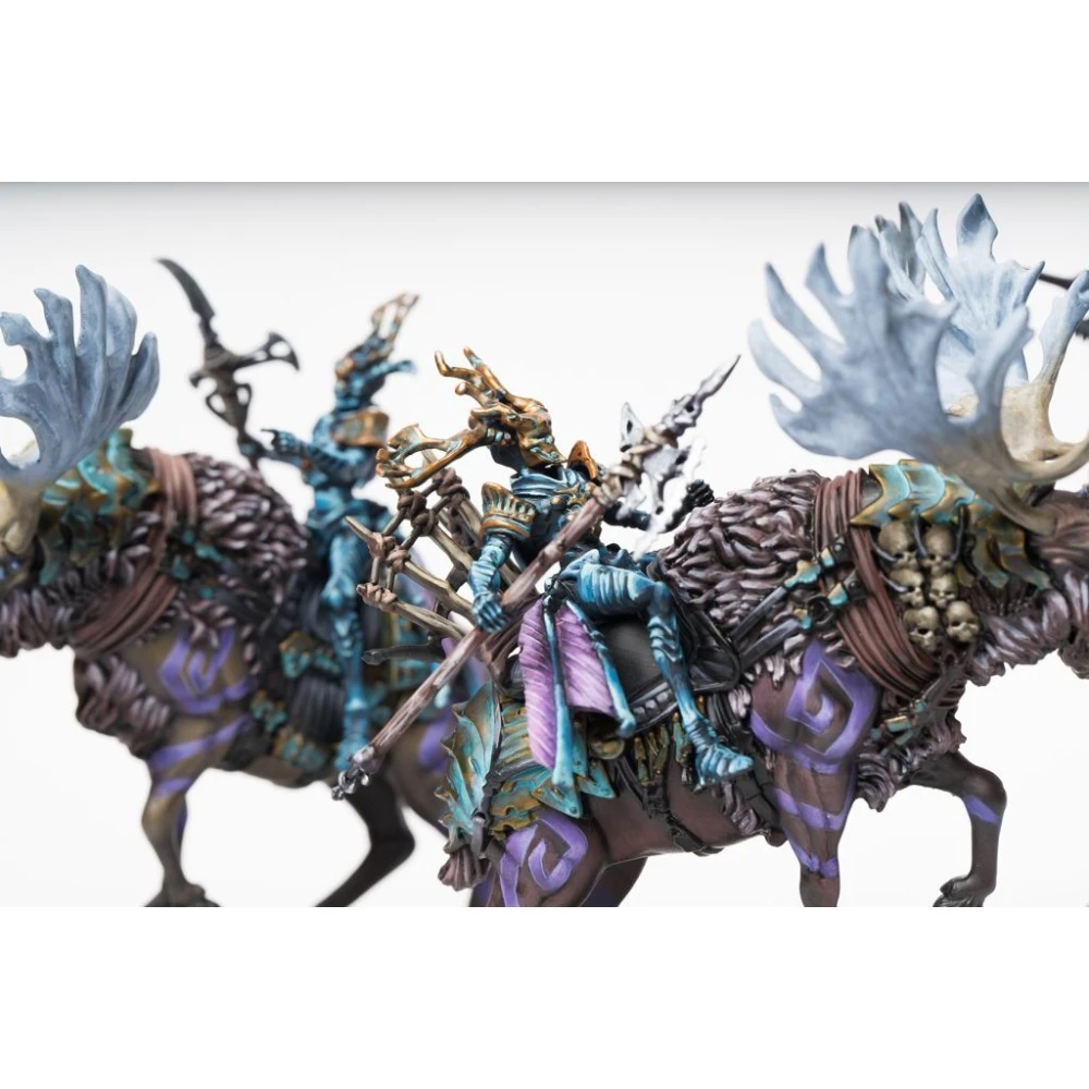 Conquest - Weaver Courts: Gemred Knights