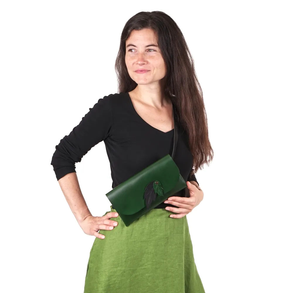 Women's leather fanny pack
