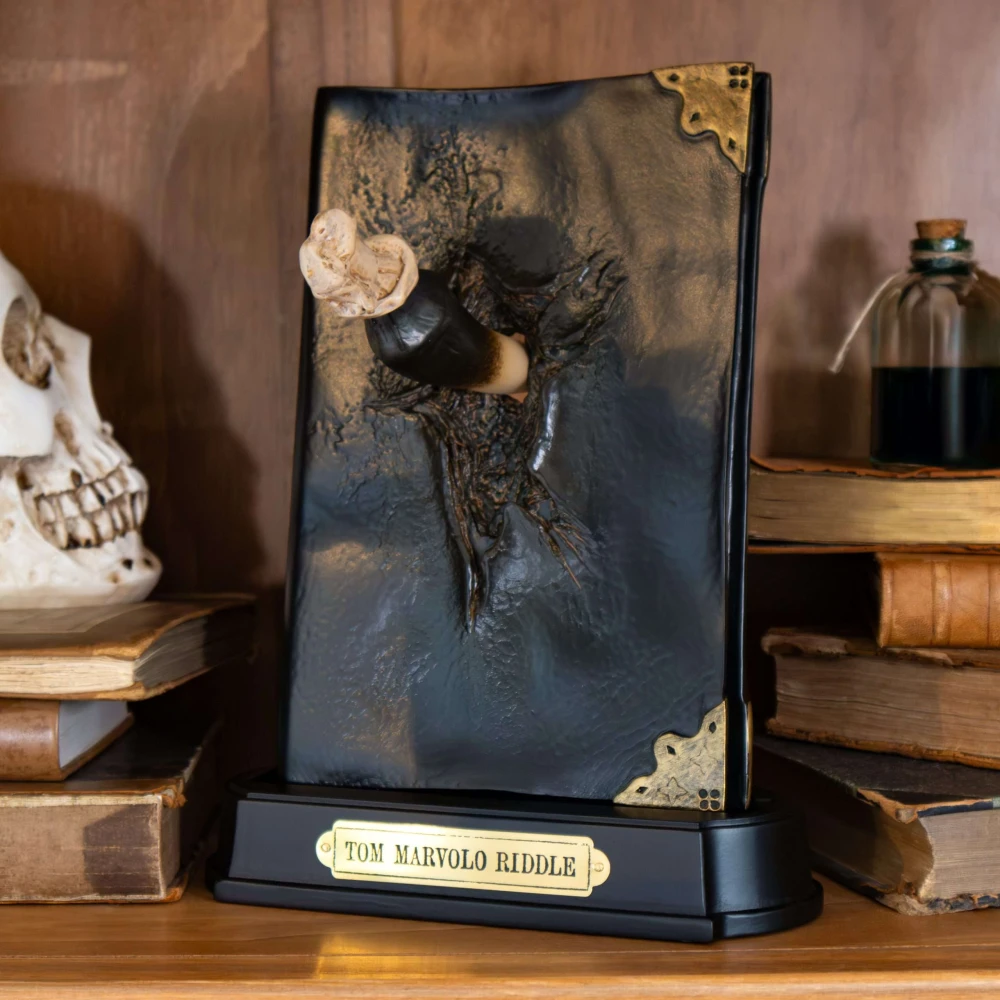 Tom Riddle's Diary with Basilisk Fang