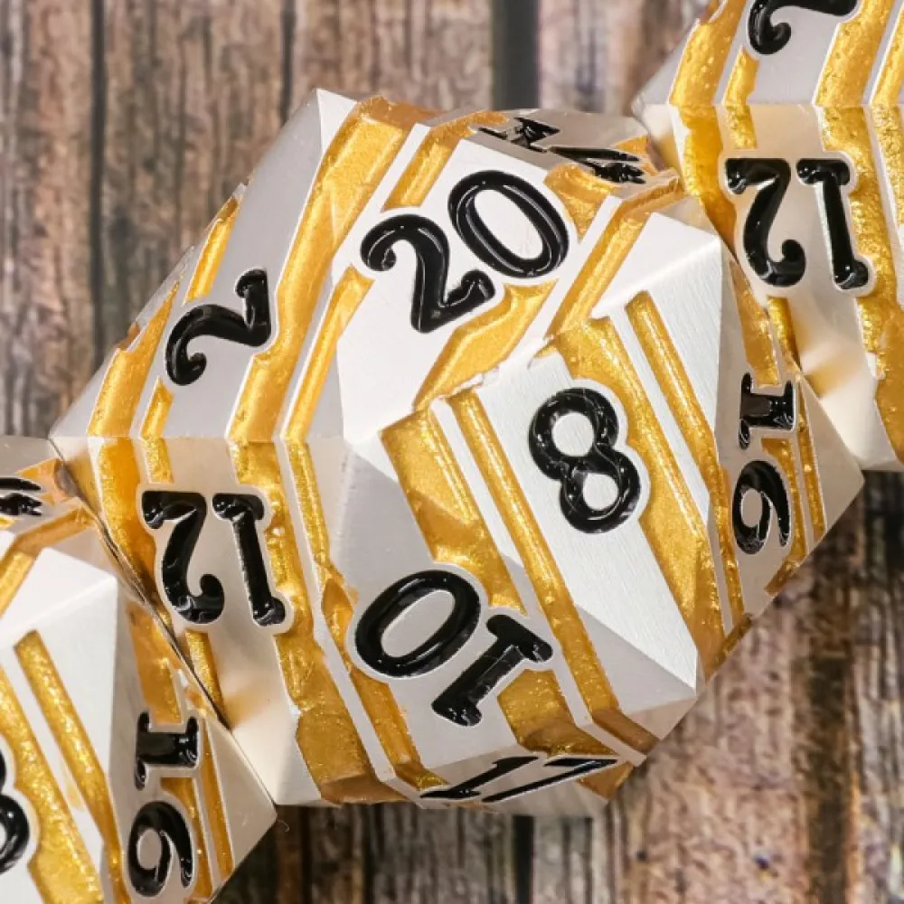 D20 Die - Paladin's Revenge (4 cm)