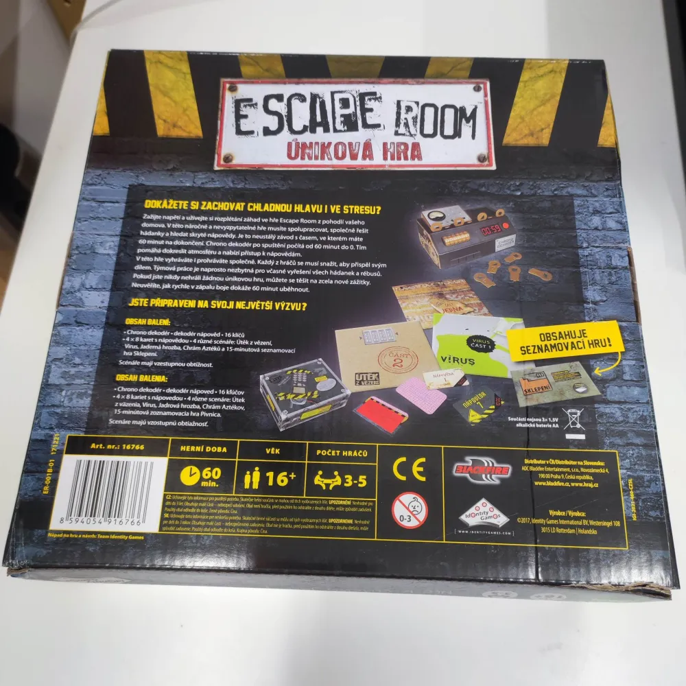 Escape Room - úniková hra - poškozený obal
