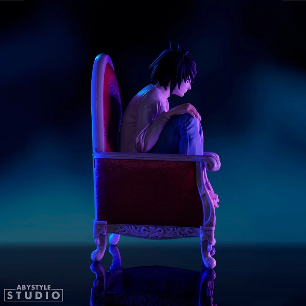 Death Note Figure - L (15 cm)
