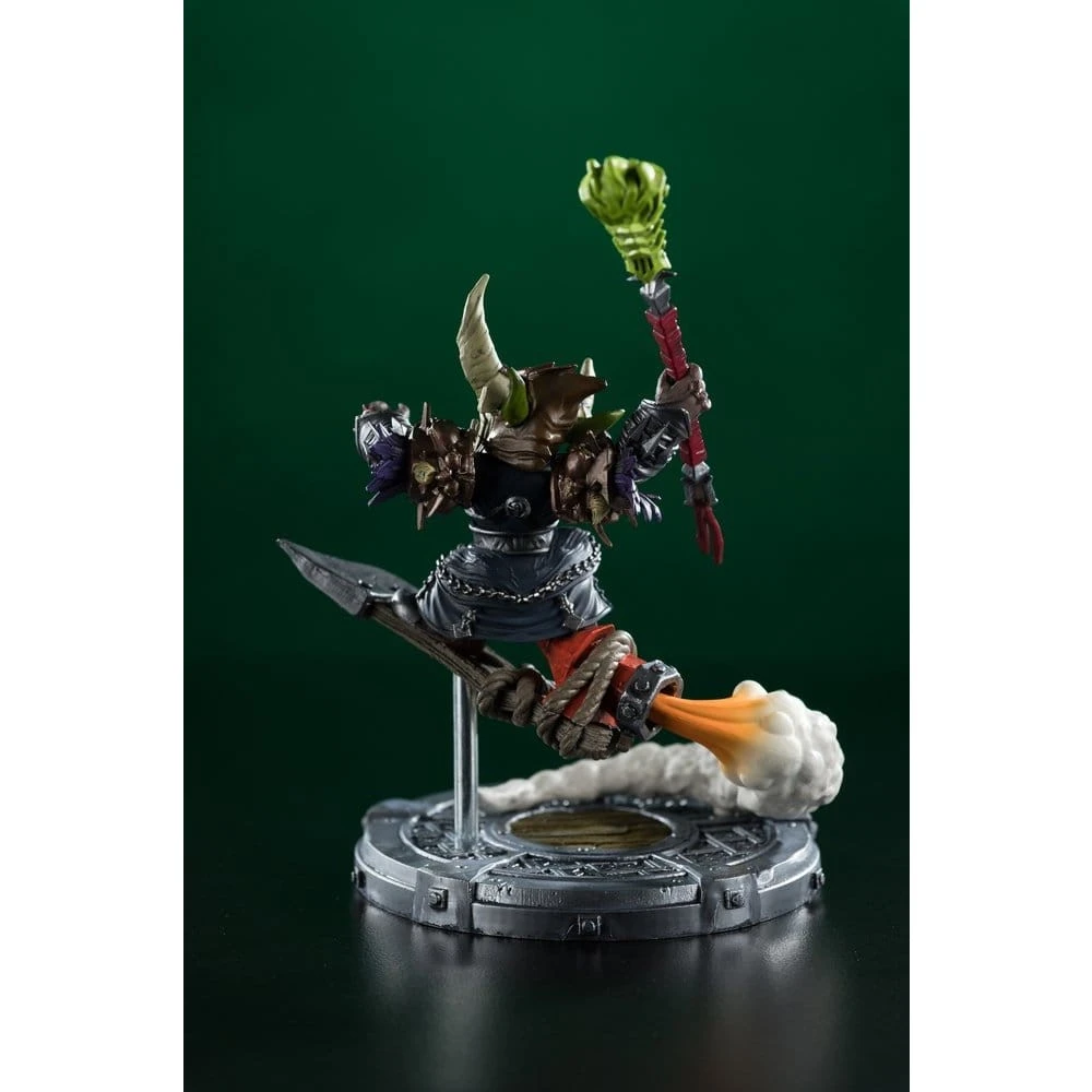 Figurka McFarlane Toys World of Warcraft - Goblin (Limited Edition)