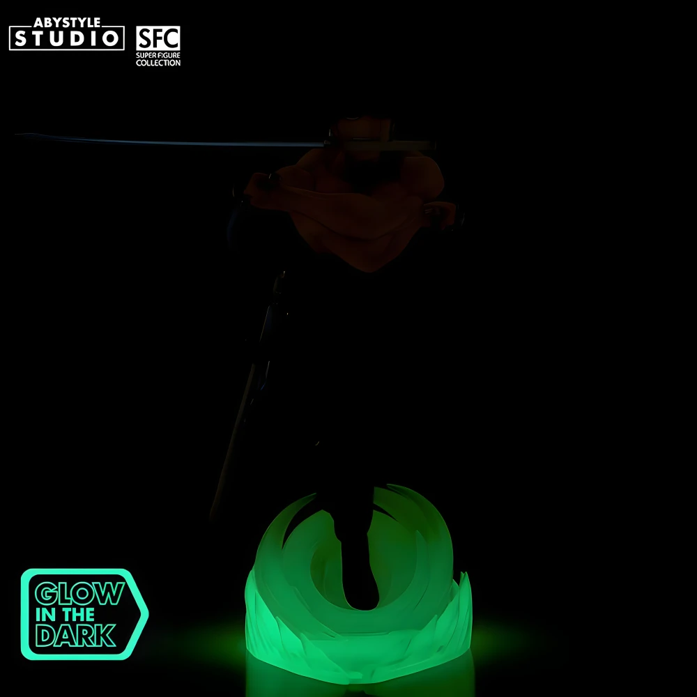 Figurka One Piece - Zoro, svítí ve tmě