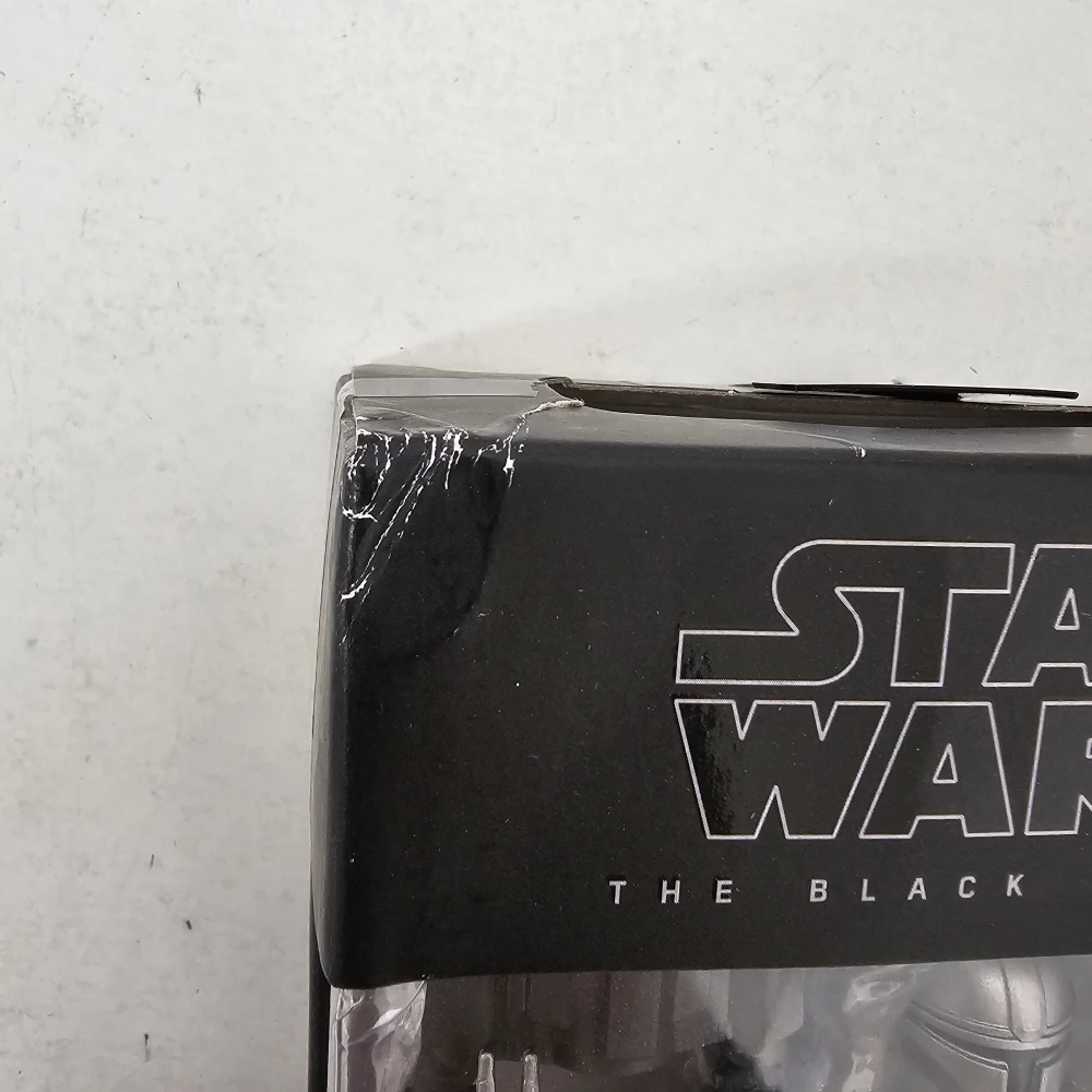 Figúrka Star Wars: The Mandalorian Black Series Archive - poškodený obal