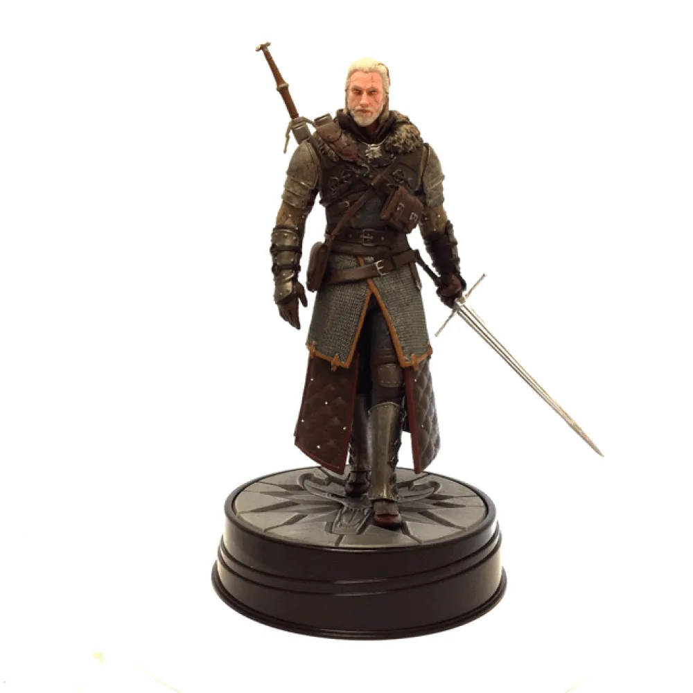 The Witcher 3 Figure: Geralt in Grandmaster Ursine Armor