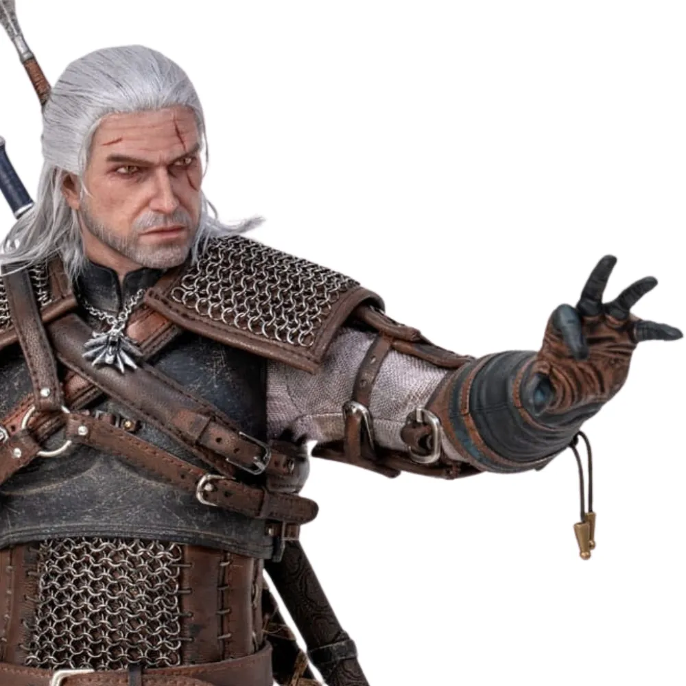 The Witcher 3: Geralt of Rivia Figure