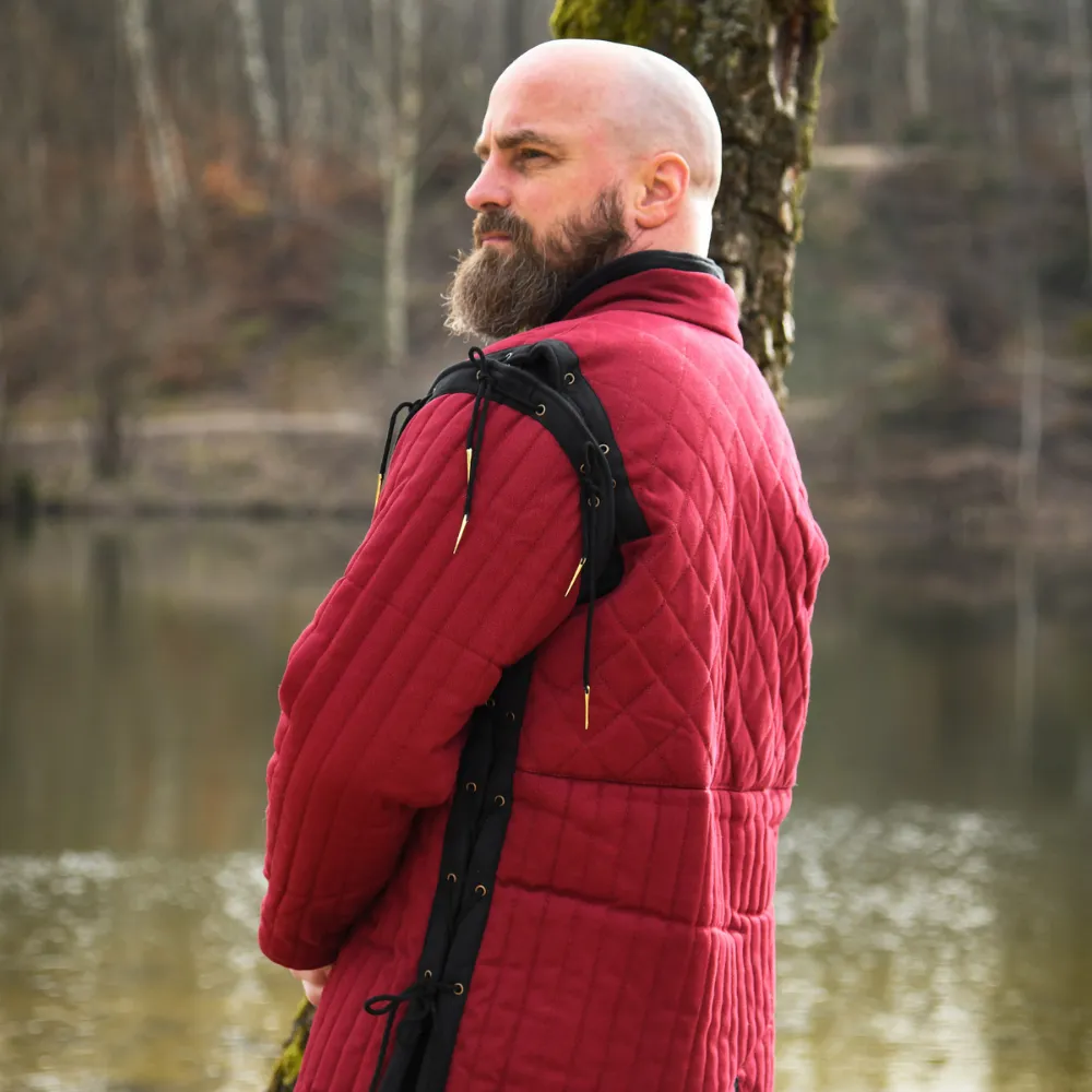 Gambeson vínovo červený