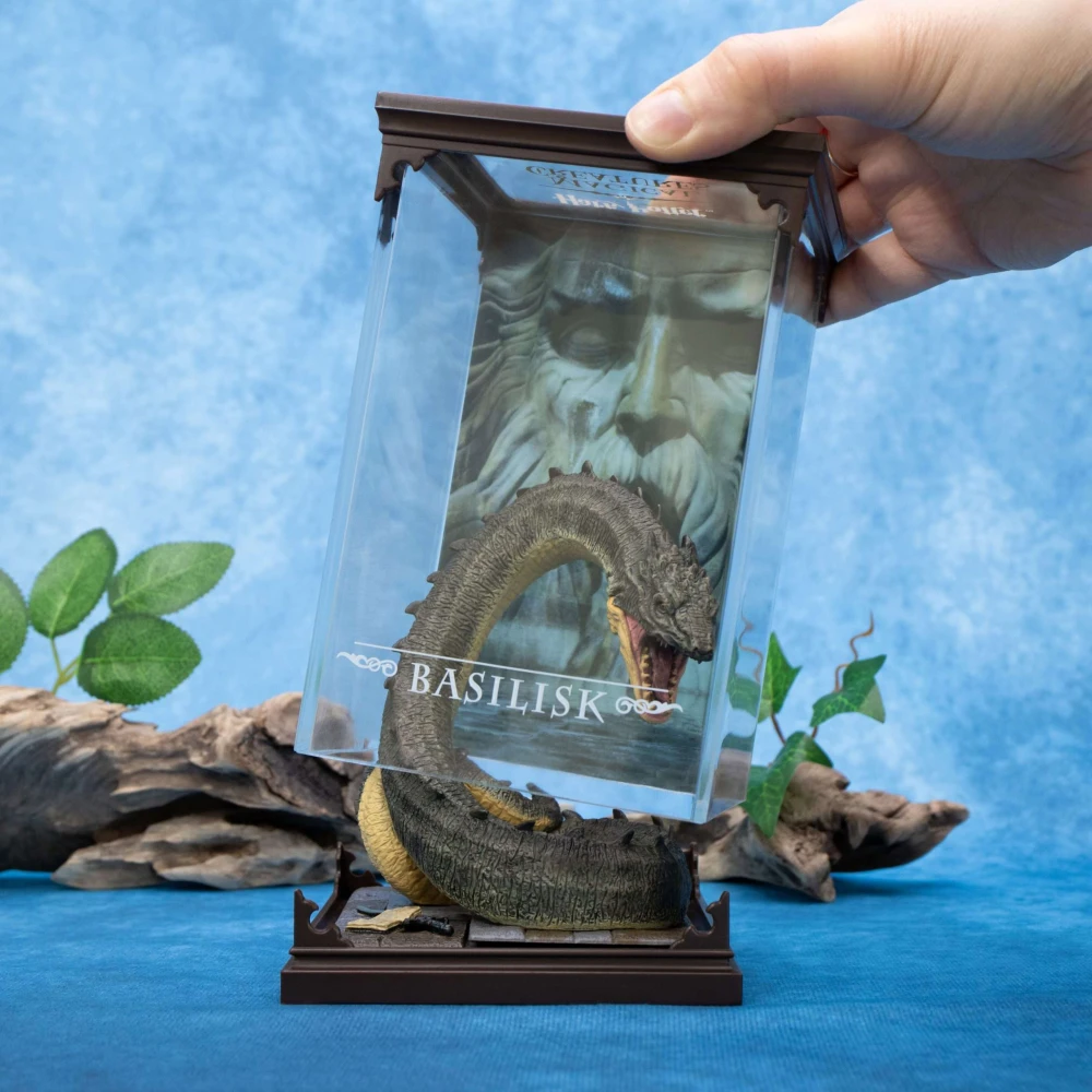 Harry Potter Magical Creatures – Basilisk-Figur