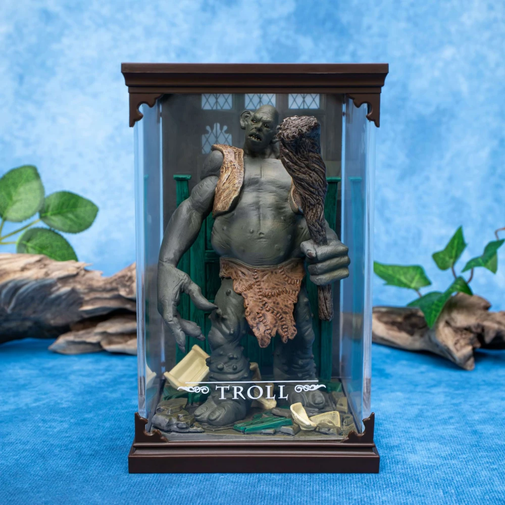 Harry Potter Magical Creatures - soška Trolla