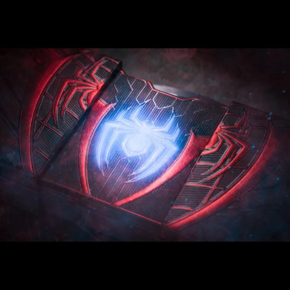 Theory11 Spielkarten: Spider-Man - Miles Morales, leuchtendes Etui