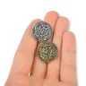 Griffin Button
