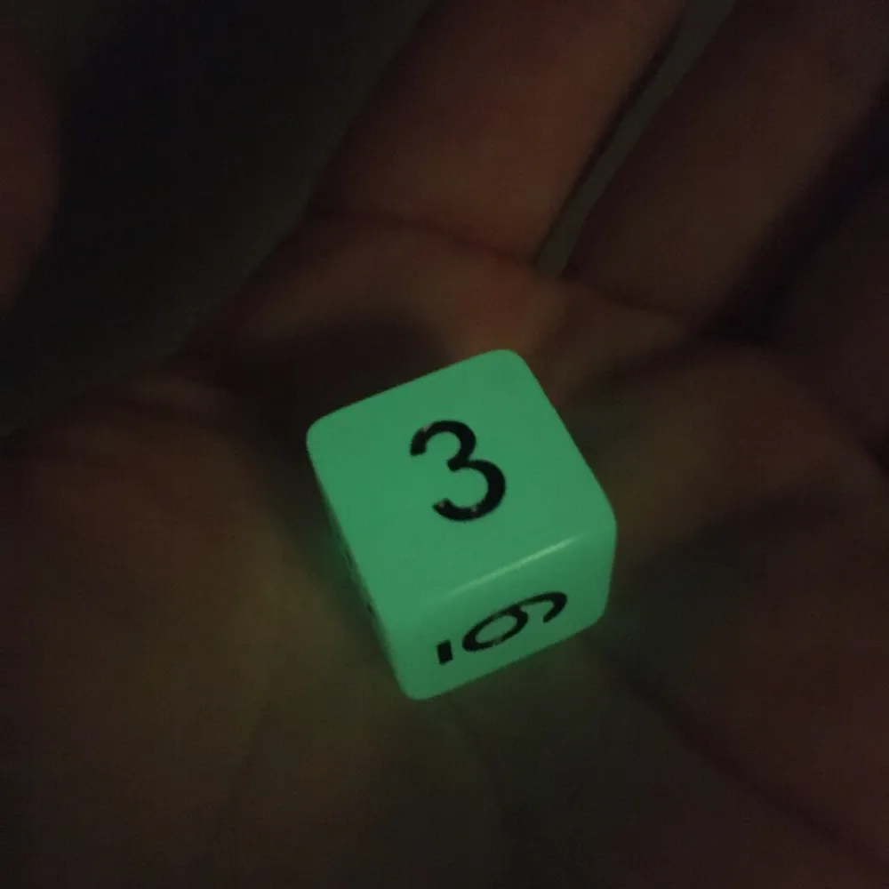 Kostka k6 svítící