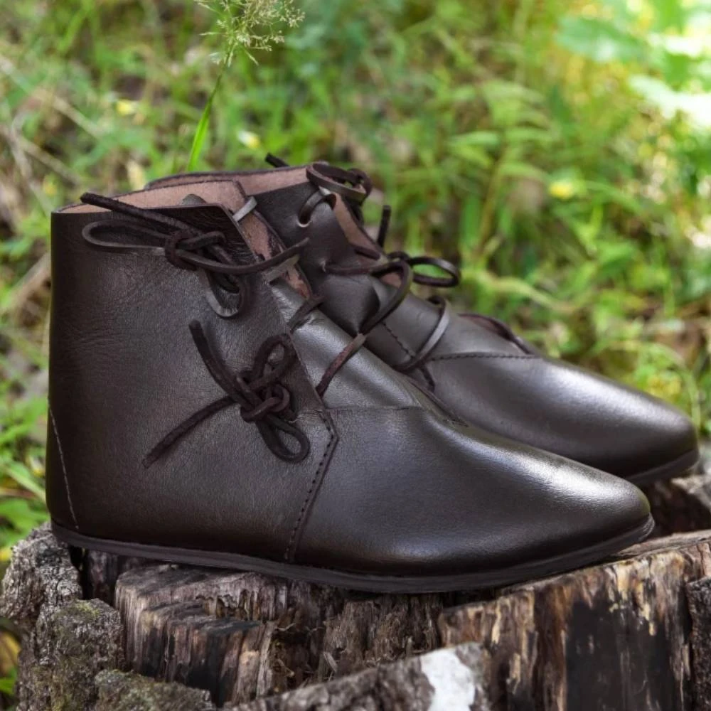 Knöchelhohe Schnürstiefel, dunkelbraun
