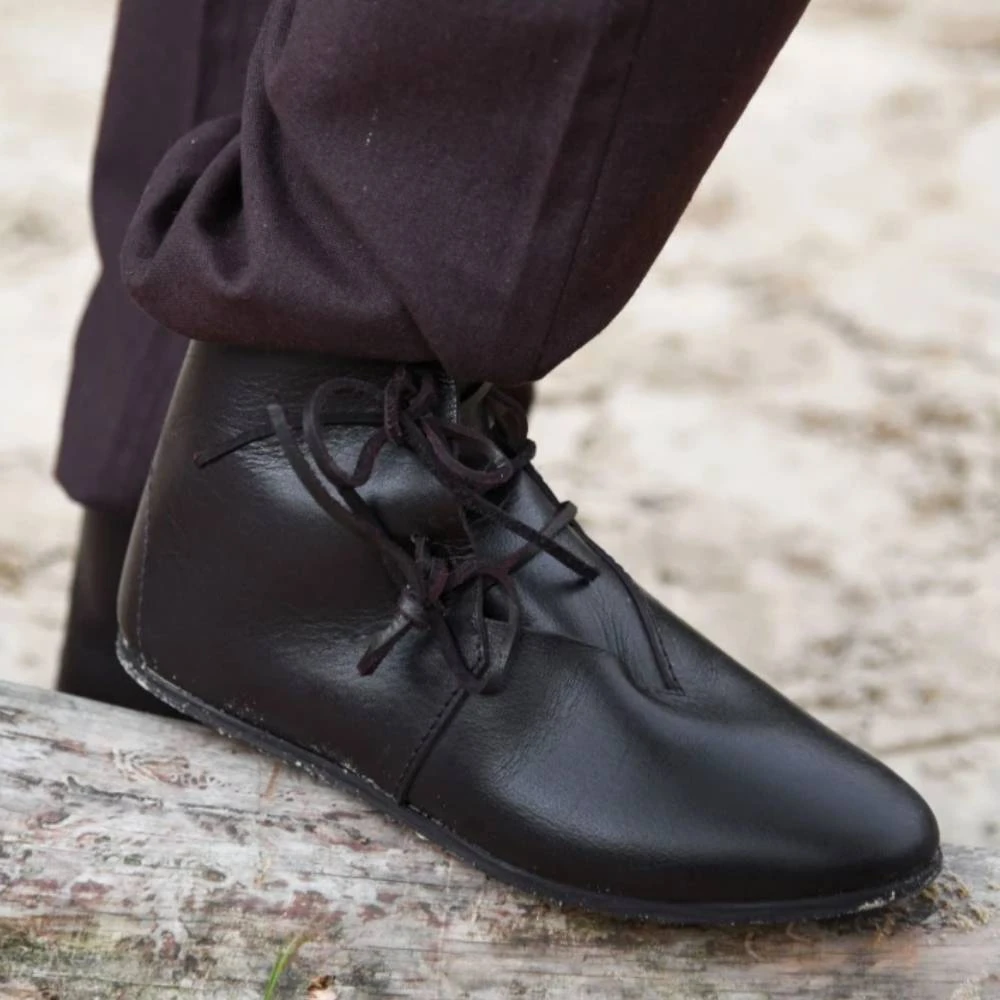 Knöchelhohe Schnürstiefel, dunkelbraun