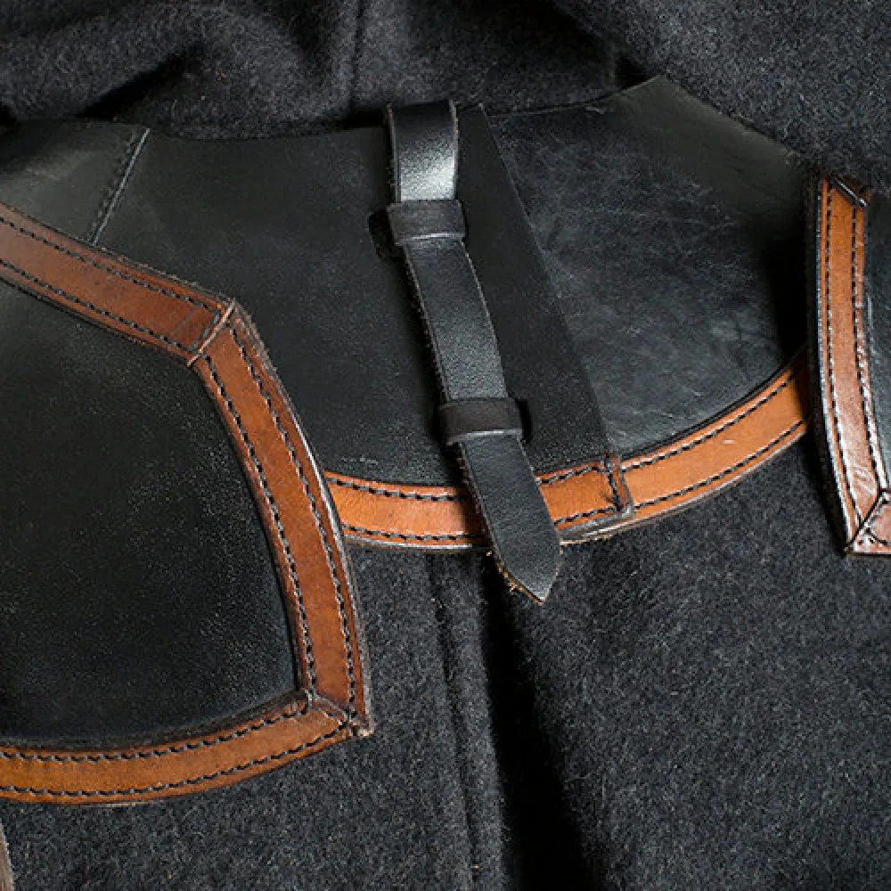 Leather shoulder and neck guard