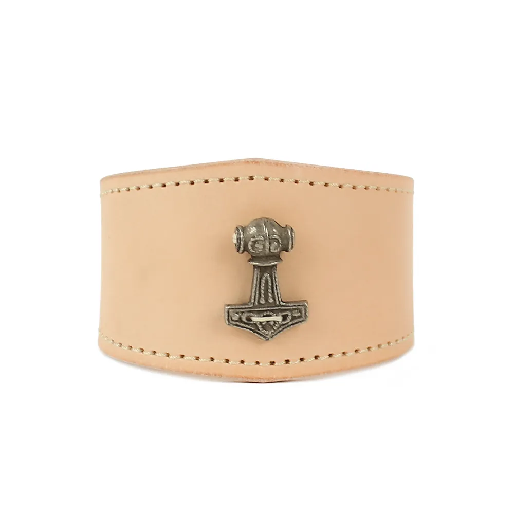 Lederarmband mit Thors Hammer