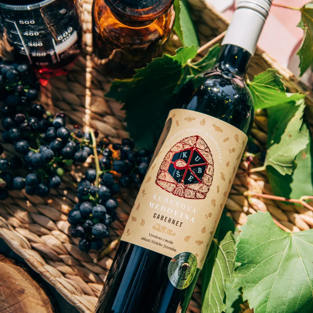 Kubešova medovina - Cabernet 0,75 l