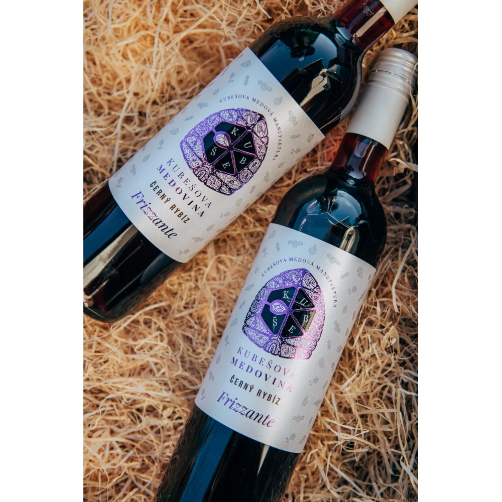 Kubešova medovina - Frizzante, čierne ríbezle 0,75 l