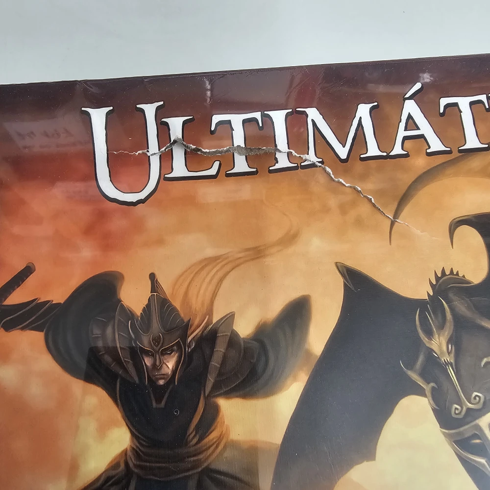 Mage Knight - Ultimatní edice - poškozený obal