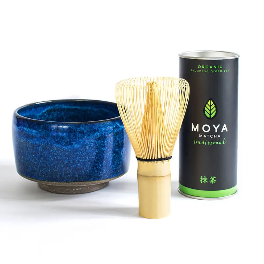Matcha tea set in a gift box