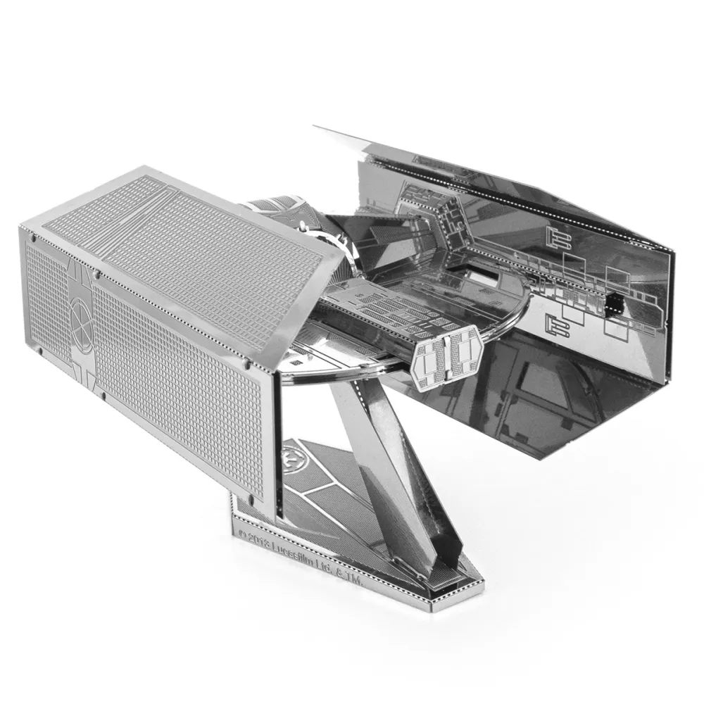 Metal Earth 3D puzzle - Star Wars: Darth Vader's TIE Advanced X1