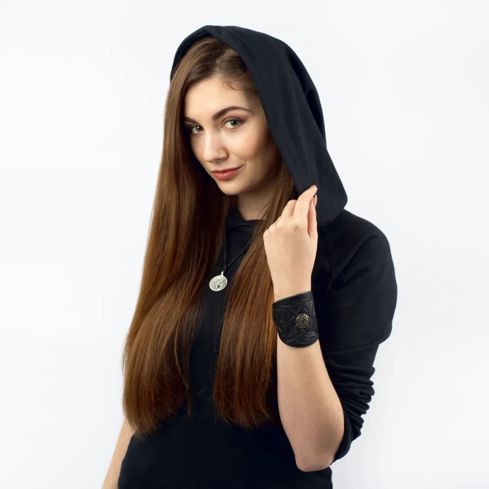 Kapuzenkleid Nox