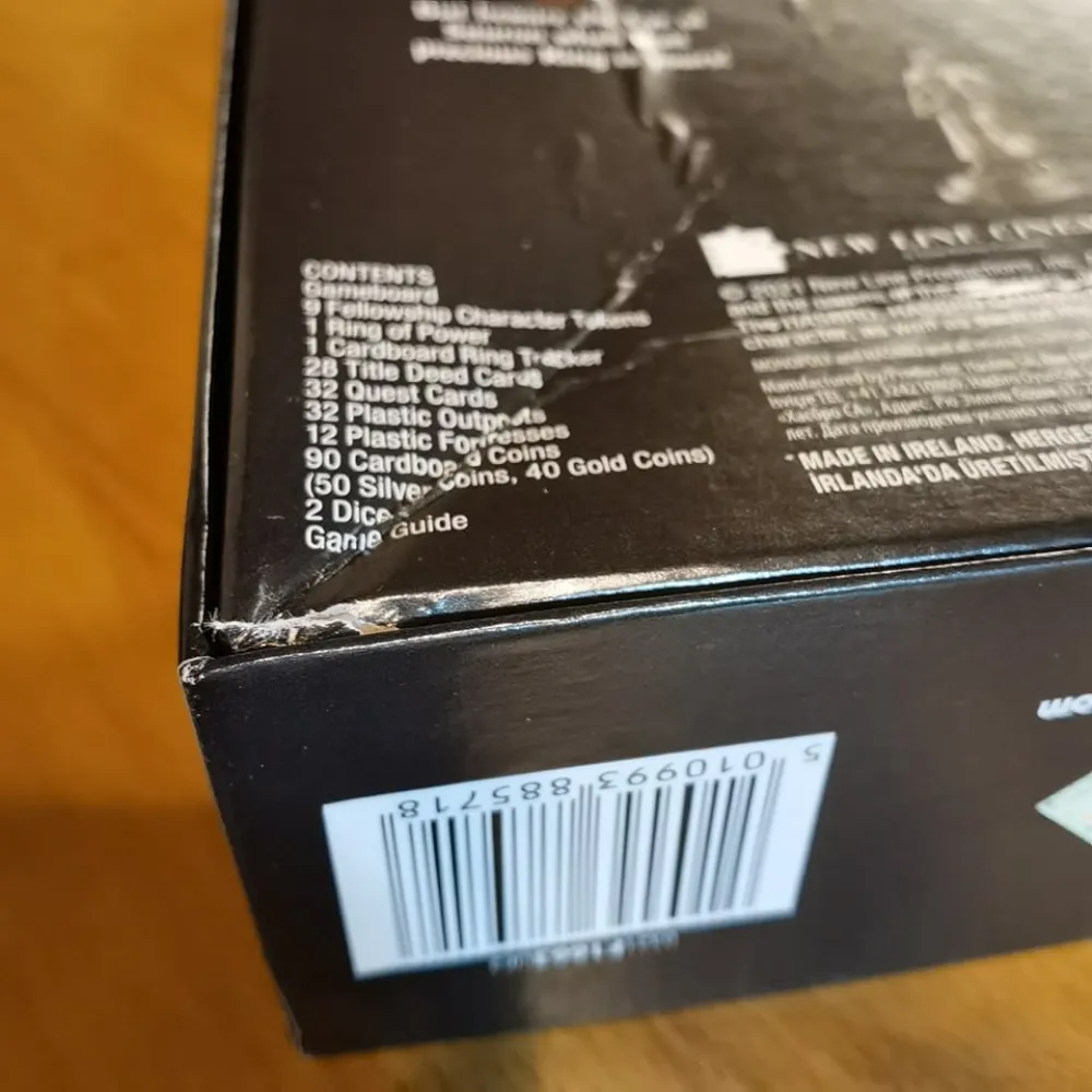 Monopoly: Der Herr der Ringe - beschädigte Verpackung