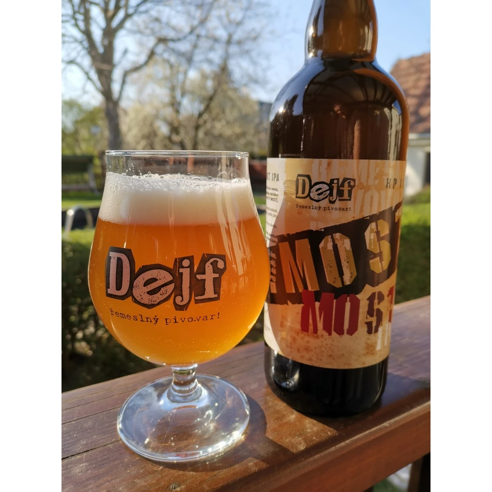 Pivo Dejf Most IPA