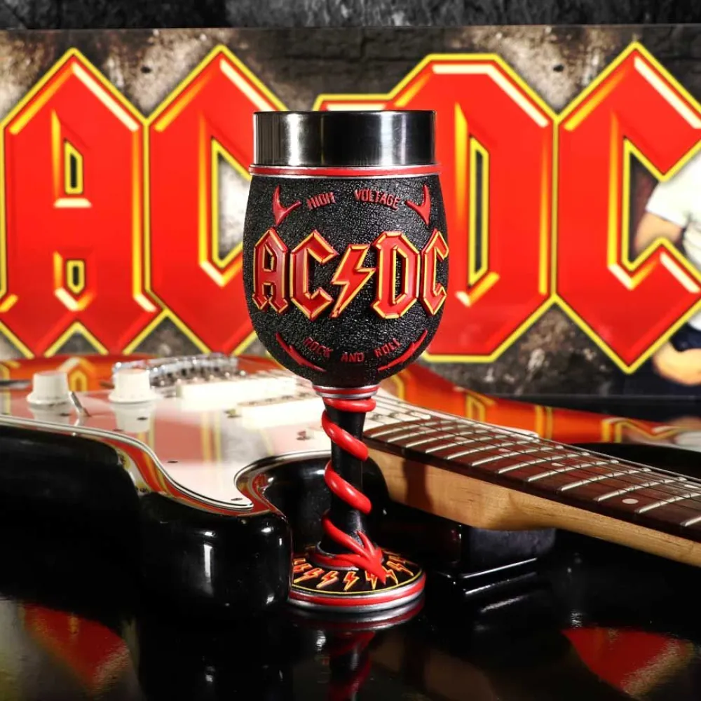Pohár AC/DC - High Voltage