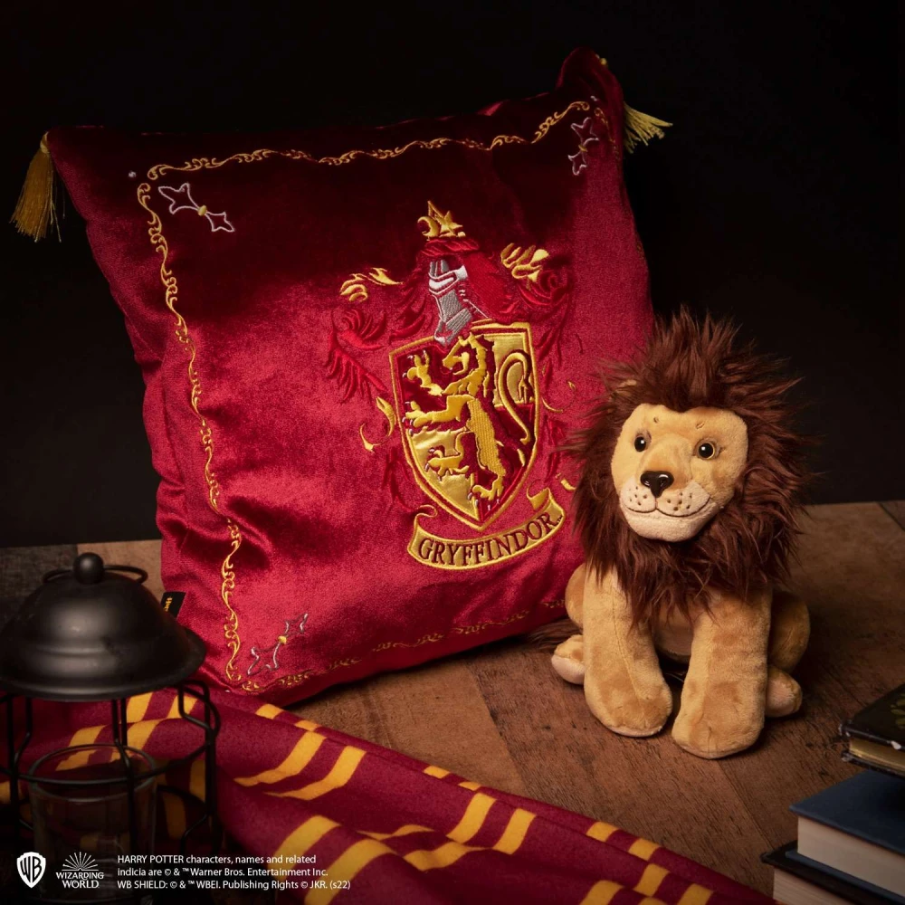 Harry Potter Pillow and Plushie - Gryffindor