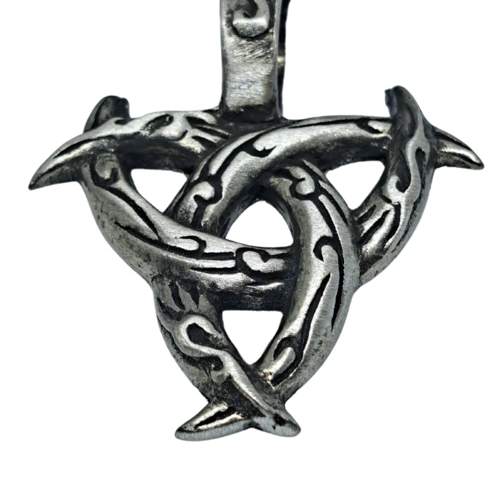 Horntriskele Pendant