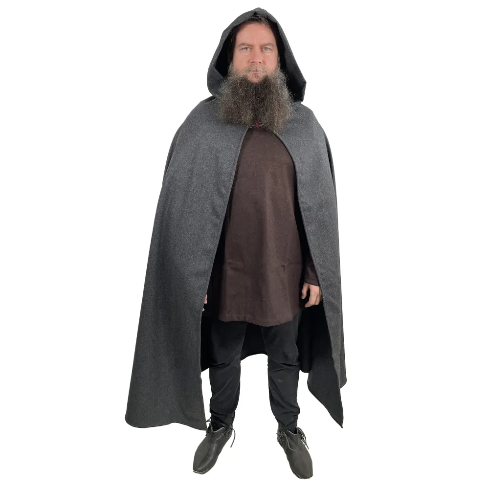 Polkruhový vlnený plášť