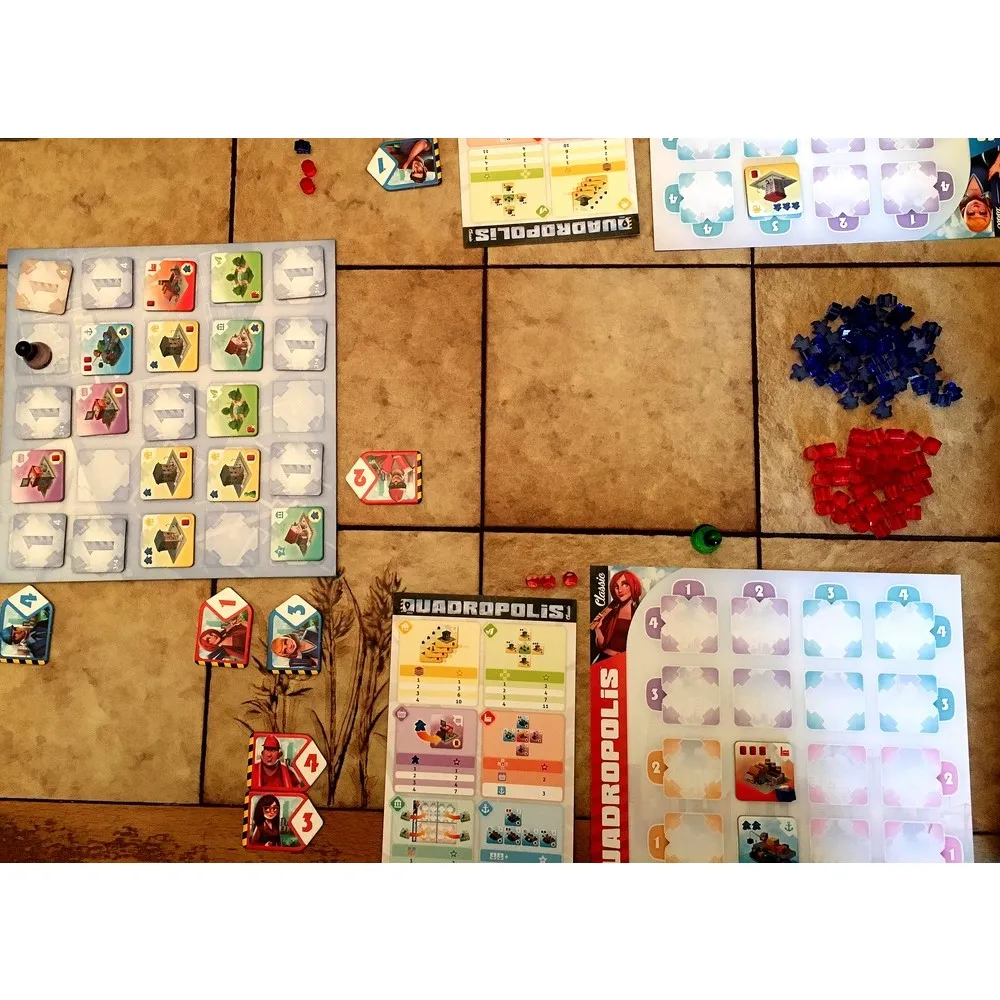 Quadropolis