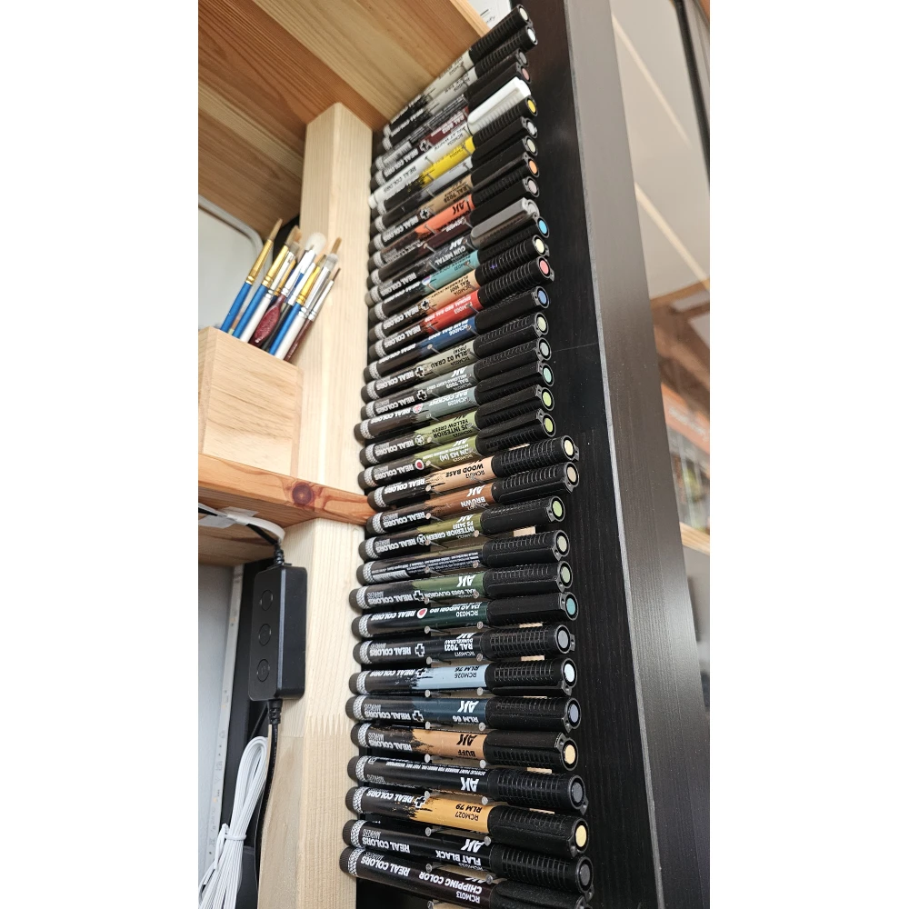 AK Interactive: Real Color Markers - 34 barev