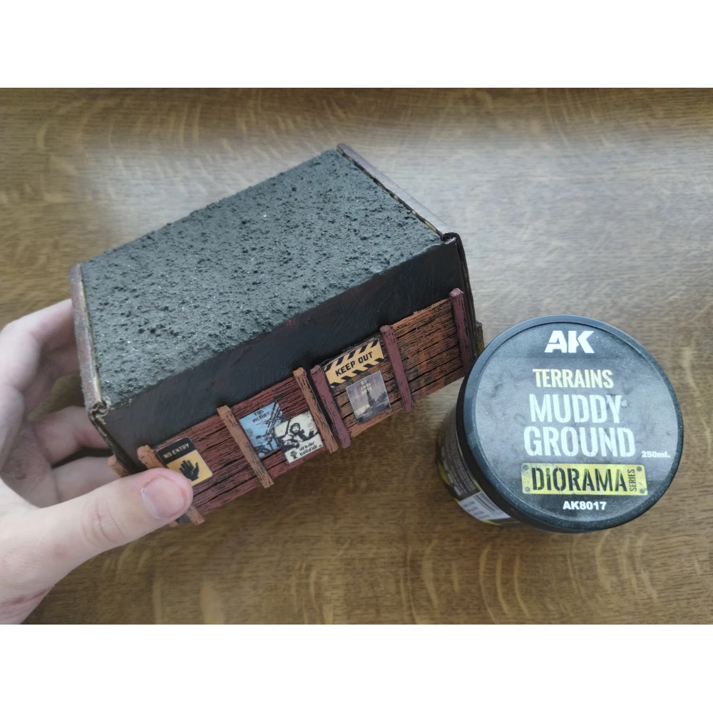 AK Interactive: Terrains - Muddy Ground