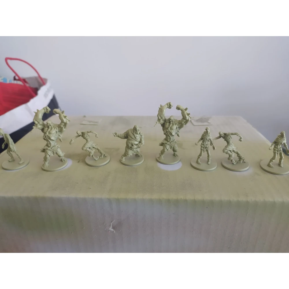 Army Painter Spray Necrotic Flesh