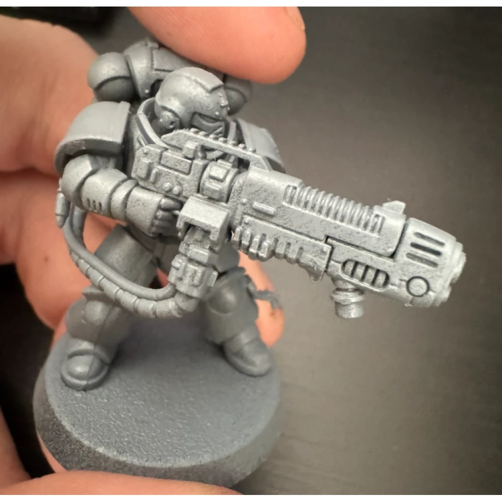 Army Painter sprej Uniform Grey