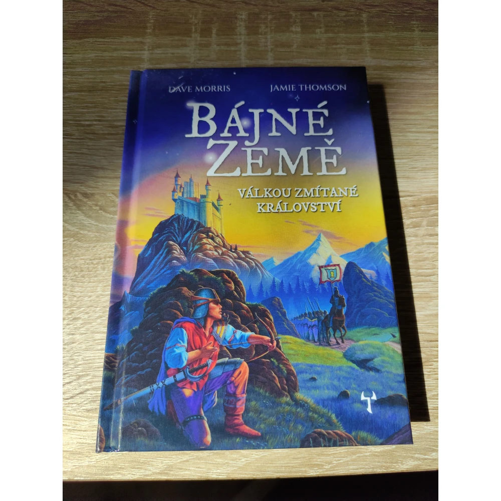 Bájné země: Válkou zmítané království