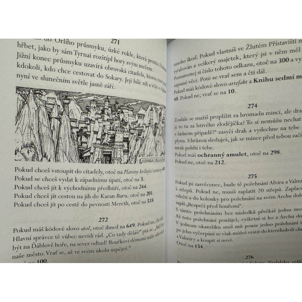 Bájné země: Válkou zmítané království