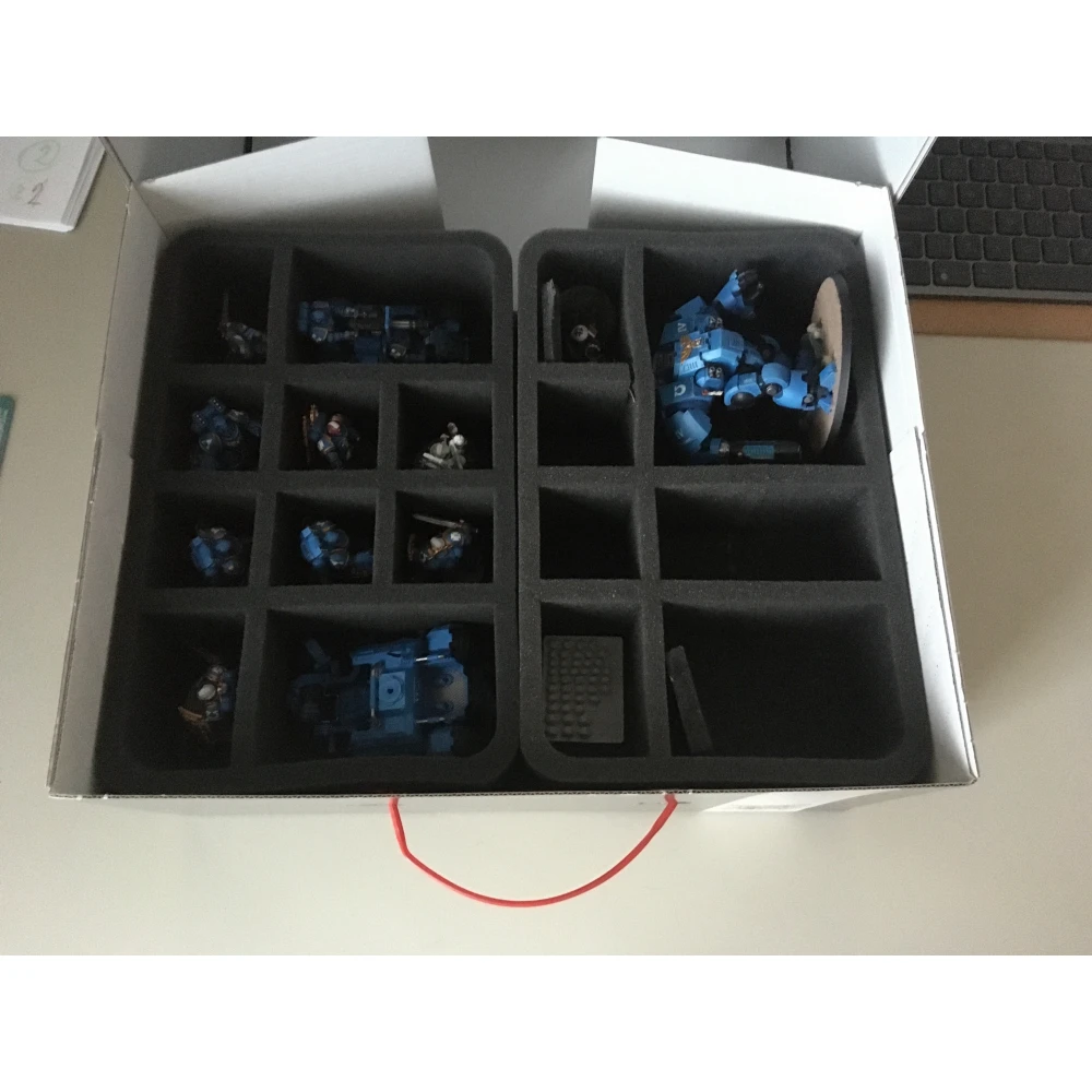 Box Feldherr Full-Size M prázdný