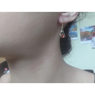 Bronzové náušnice Triquetra s kamínkem