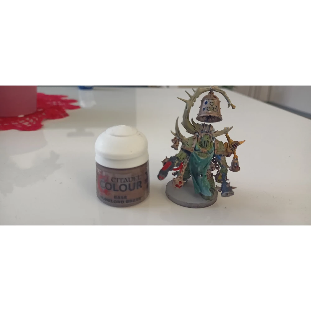 Citadel Base: Runelord Brass