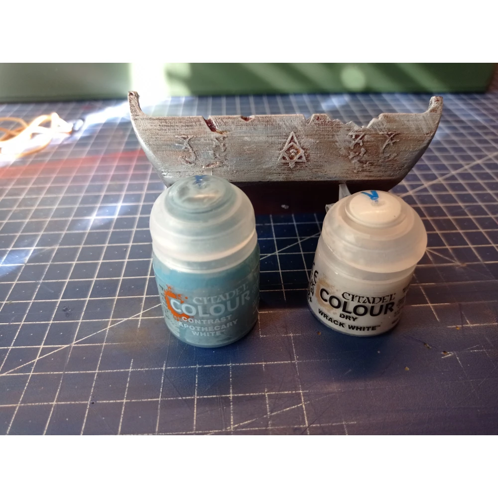 Citadel Contrast: Apothecary White