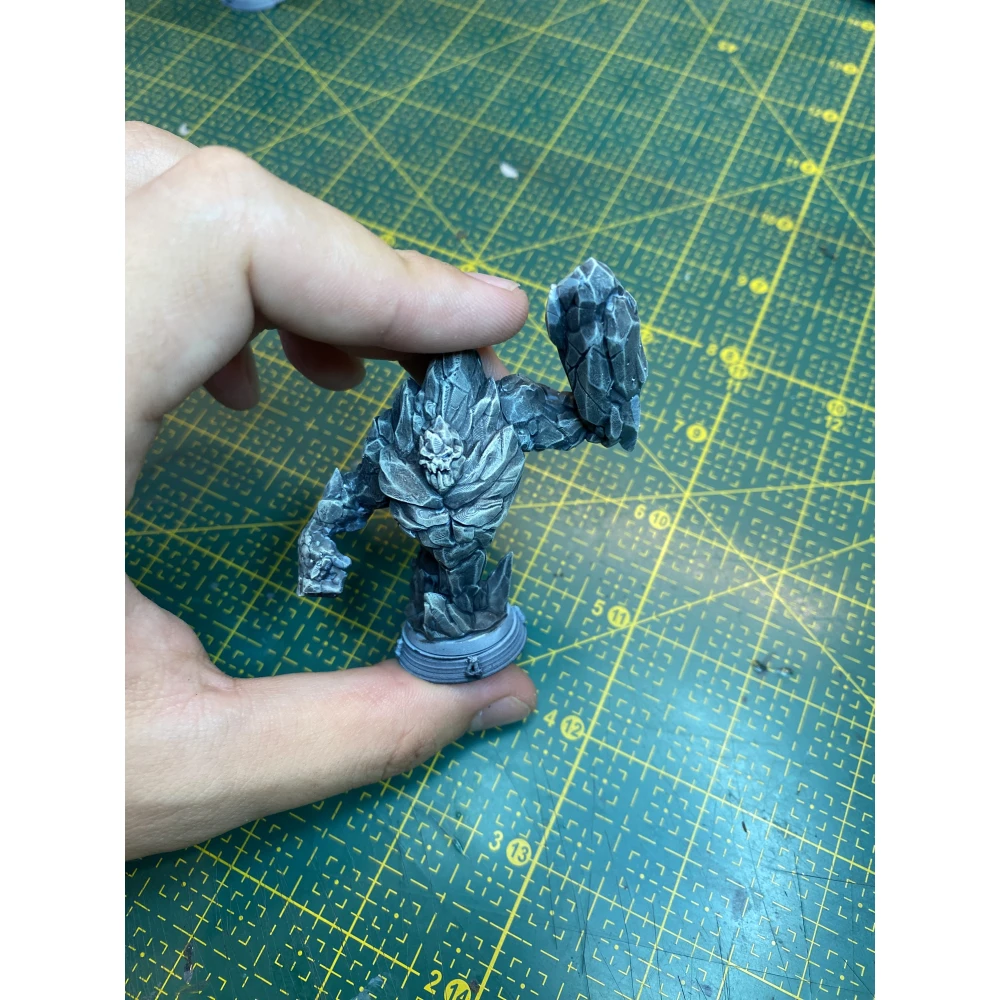 Citadel Contrast: Basilicanum Grey