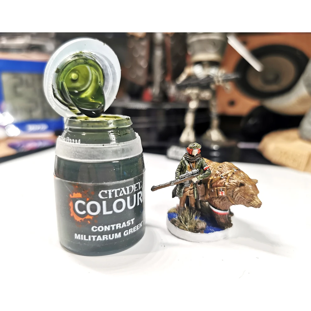 Citadel Contrast: Militarum Green